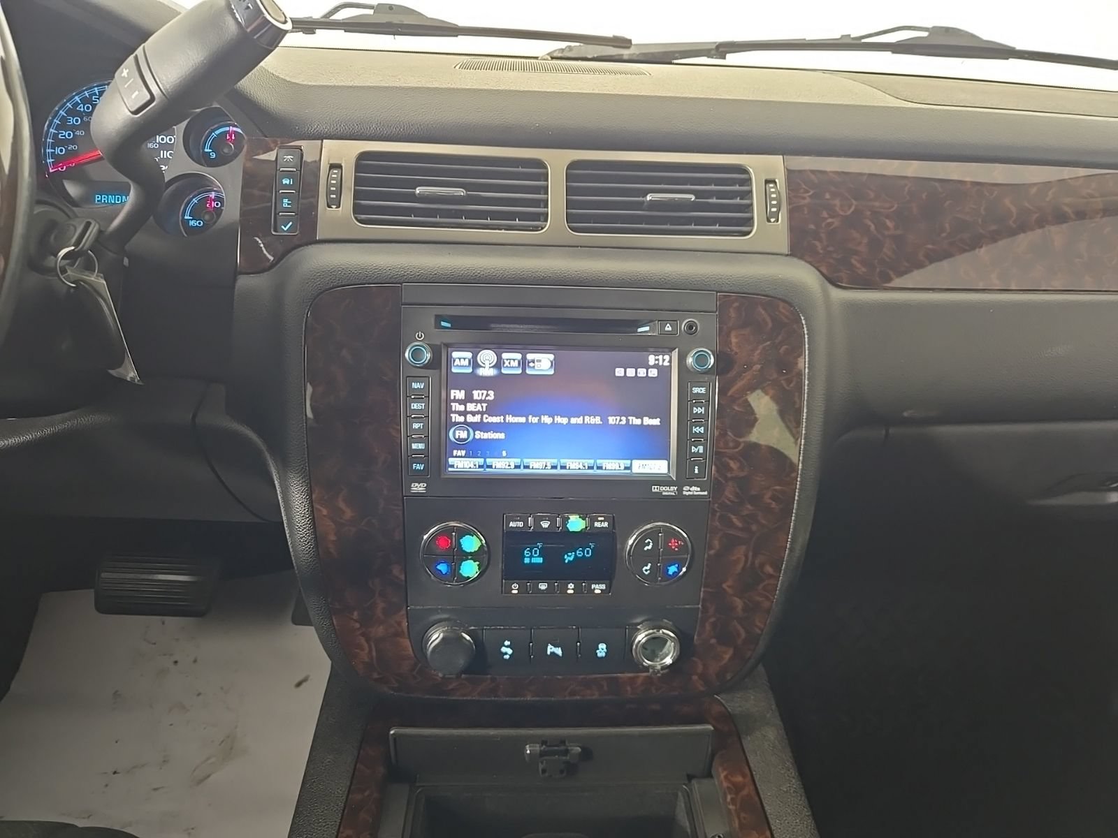 Used 2012 GMC Yukon Denali RWD image 10