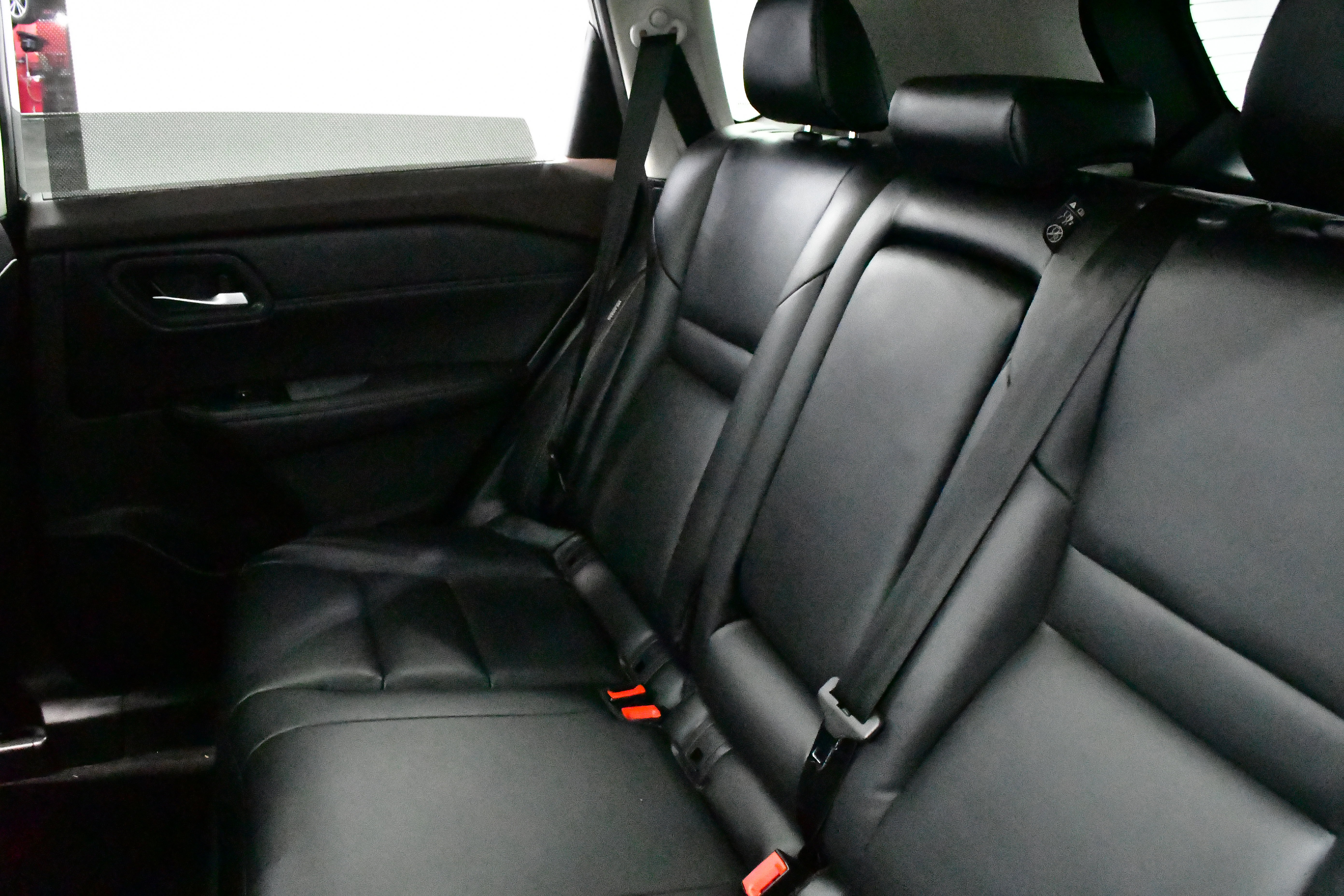 Used 2023 Nissan Rogue SL w/ SL Premium Package image 10