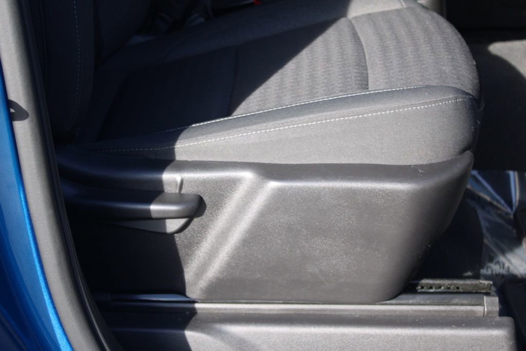 Used 2022 Chevrolet Silverado 1500 Custom w/ LPO, Dark Essentials Package image 20