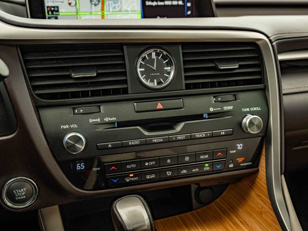 Used 2018 Lexus RX 350L FWD image 26
