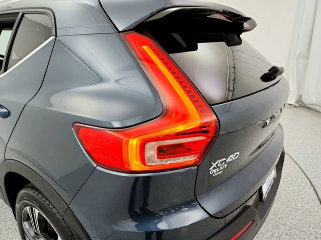 Certified 2022 Volvo XC40 T5 Inscription w/ Advanced Package AWD/4WD image 33