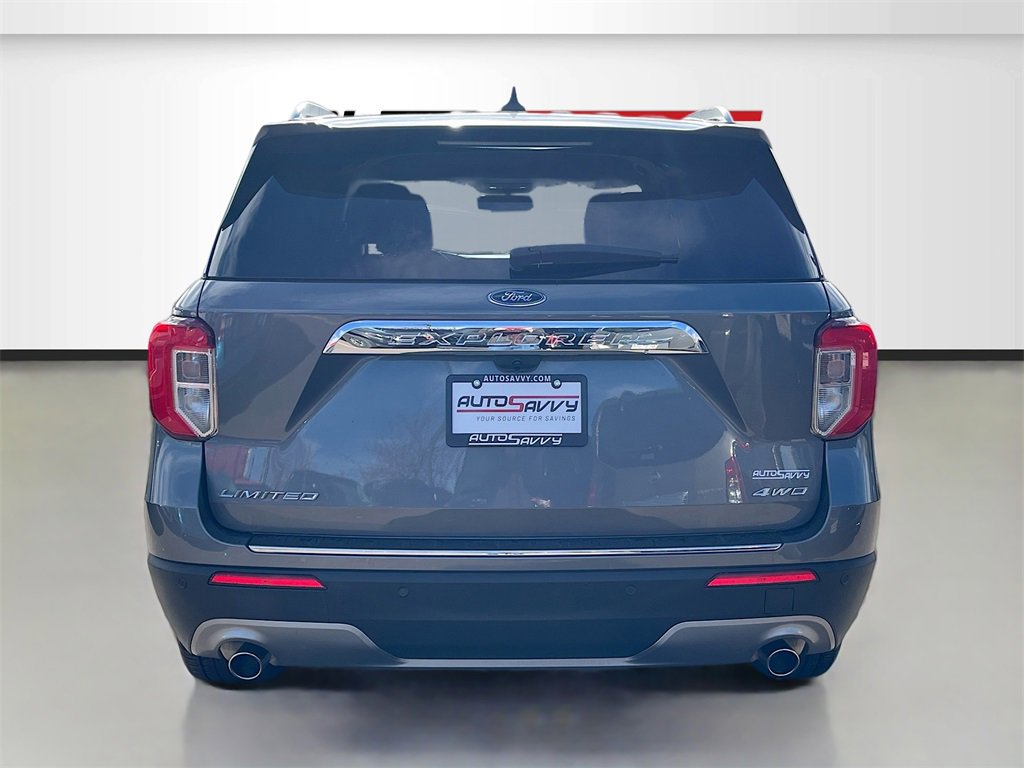 Used 2022 Ford Explorer Limited w/ Equipment Group 301A image 6