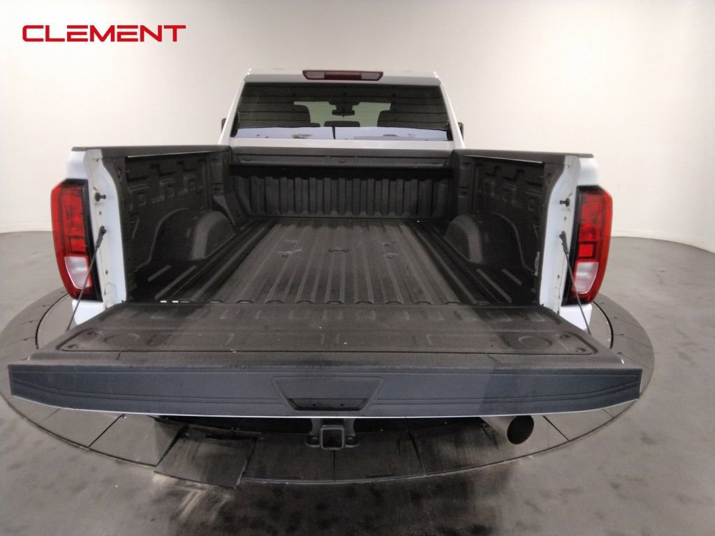 Used 2024 GMC Sierra 3500 Pro image 8