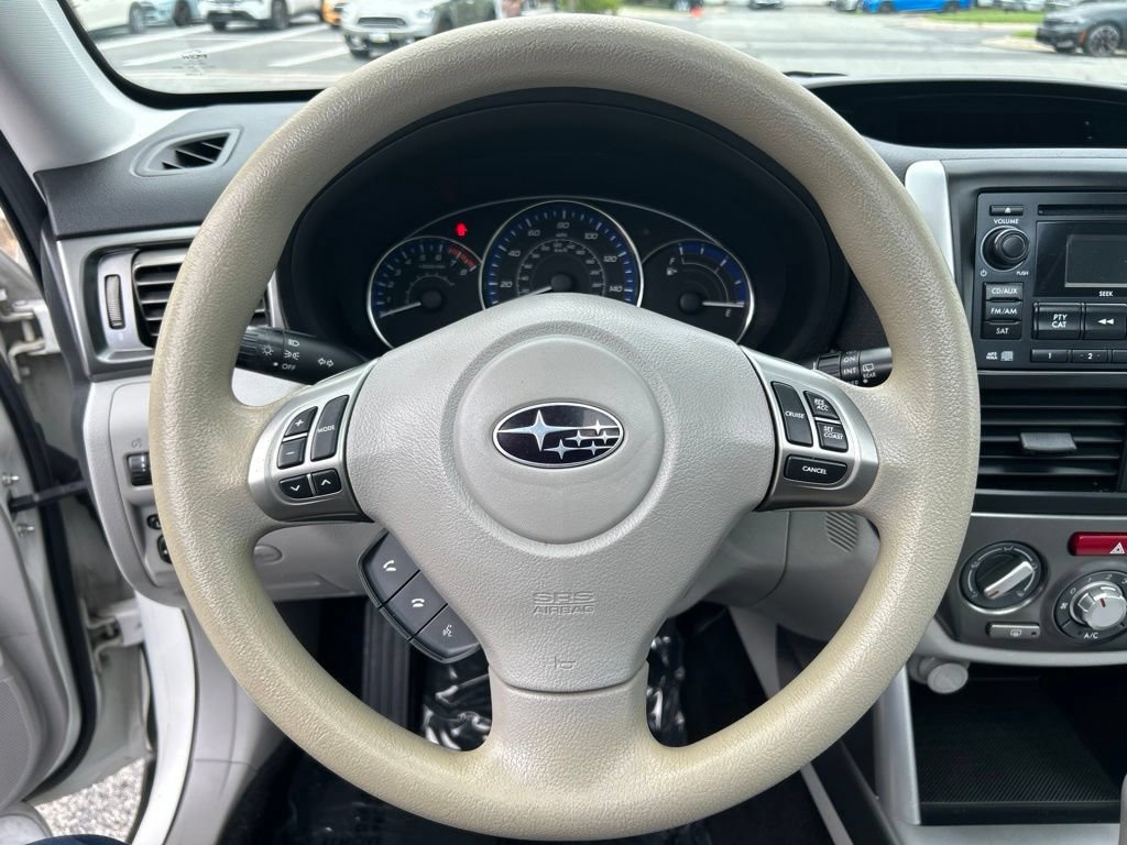 Used 2013 Subaru Forester 2.5X Premium AWD/4WD image 31
