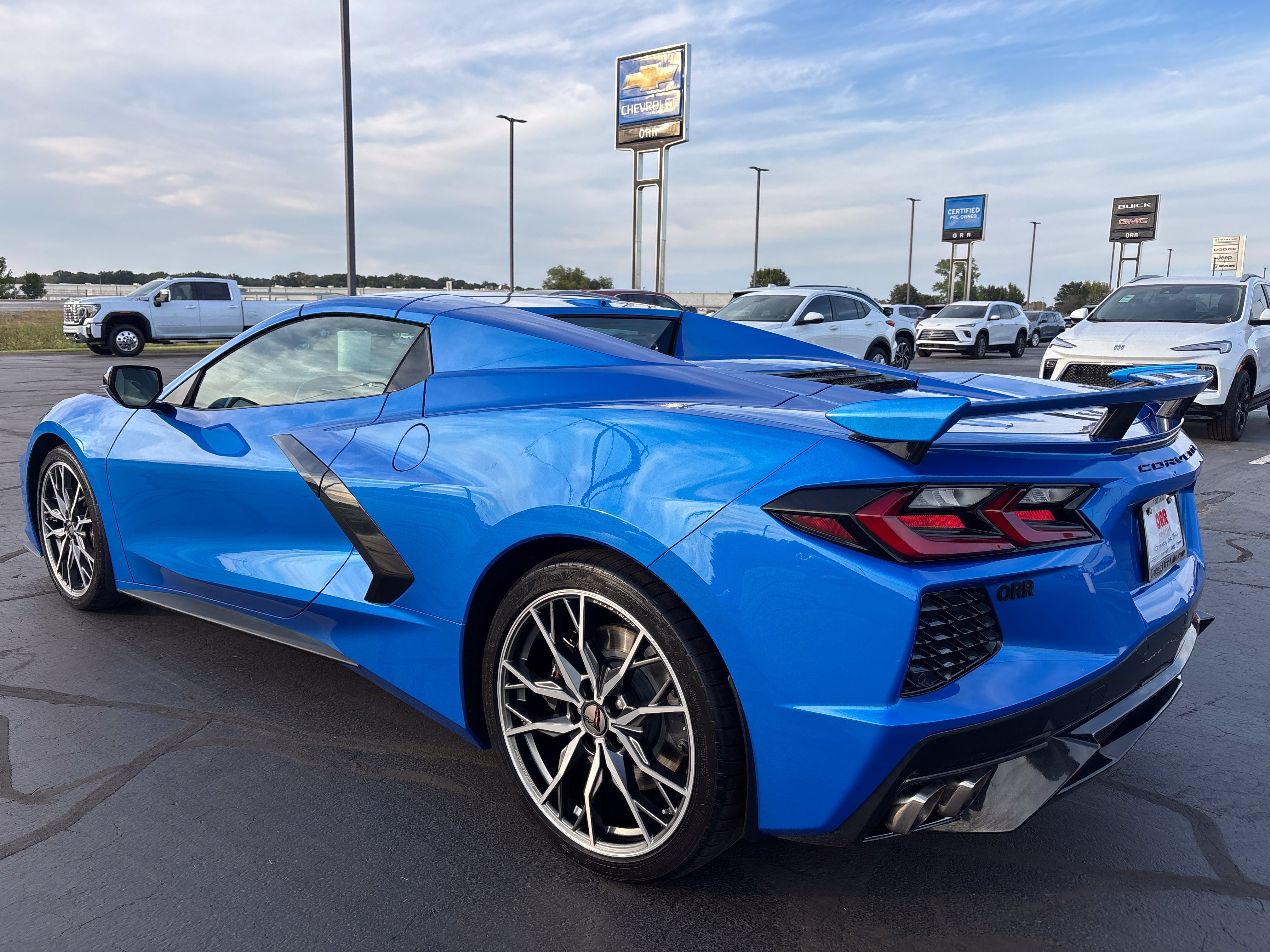 Used 2025 Chevrolet Corvette Stingray Preferred Conv w/ Z51 Performance Package RWD image 4
