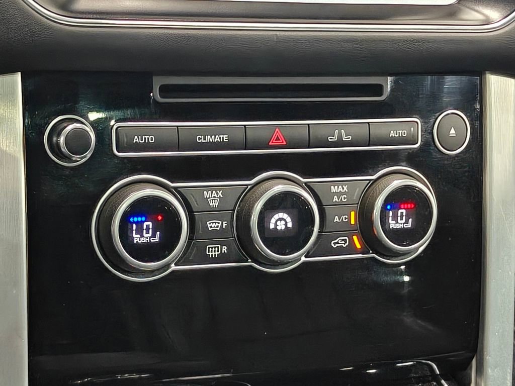 Used 2017 Land Rover Range Rover Supercharged image 9