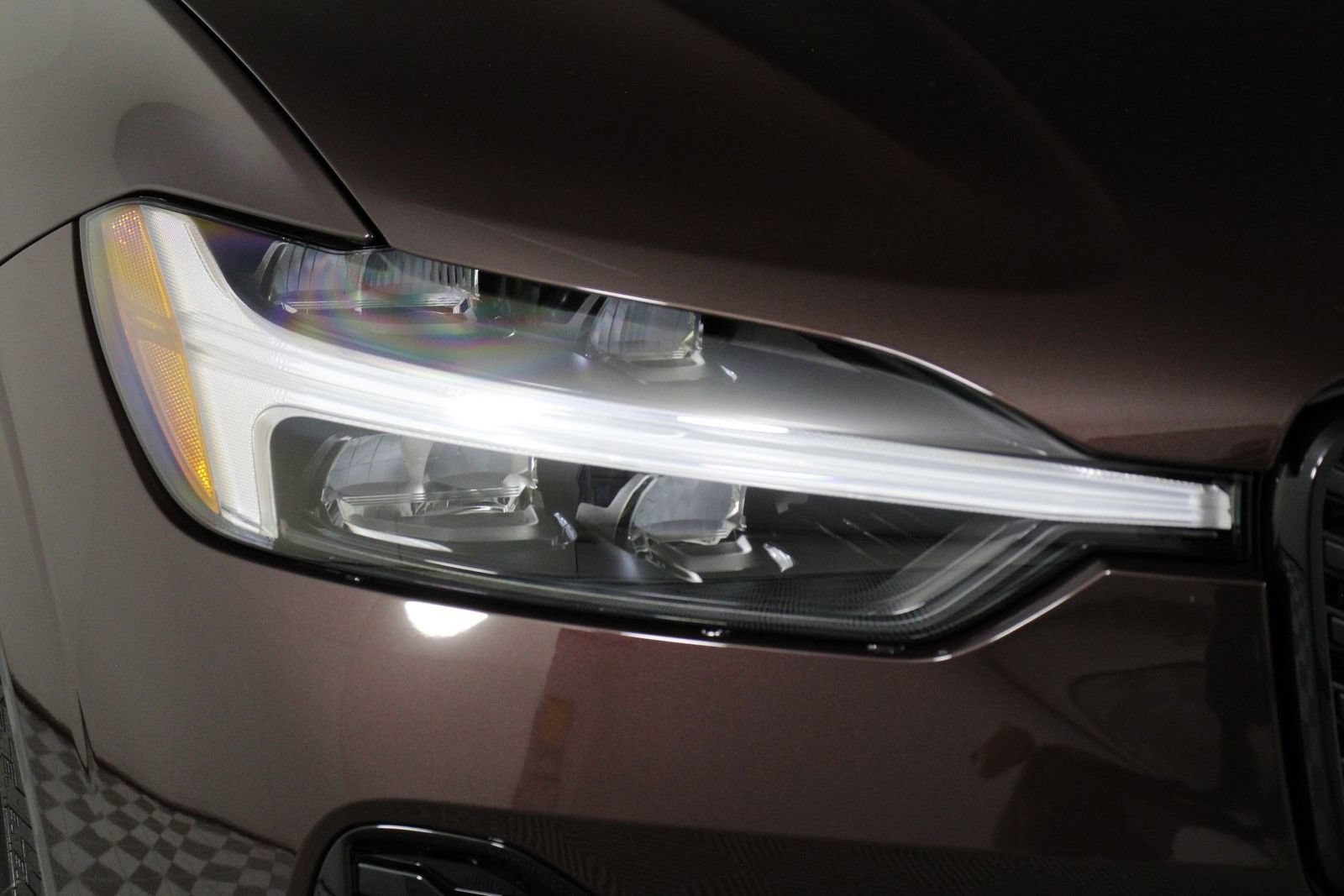 New 2026 Volvo XC60 B5 Plus AWD/4WD image 14