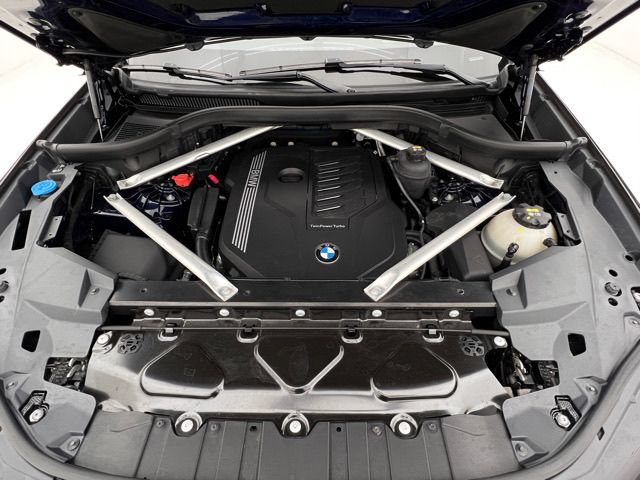Used 2020 BMW X5 xDrive40i w/ Executive Package AWD/4WD image 29