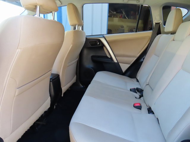 Used 2013 Toyota RAV4 XLE image 33