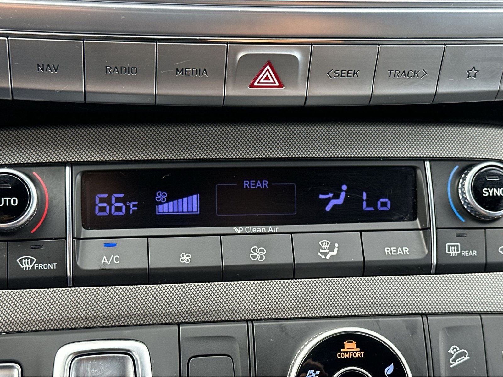 Used 2020 Hyundai Palisade Limited AWD/4WD image 29