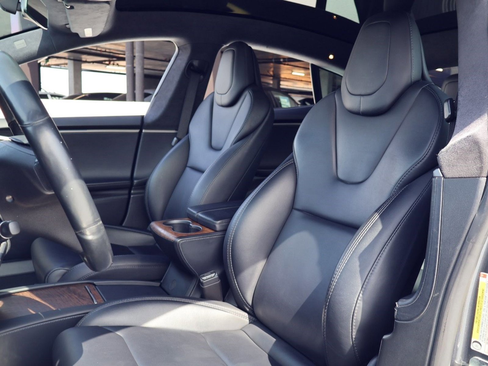 Used 2019 Tesla Model S 100D image 5