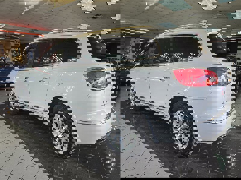 Used 2016 Buick Enclave Premium w/ Experience Buick Package image 6