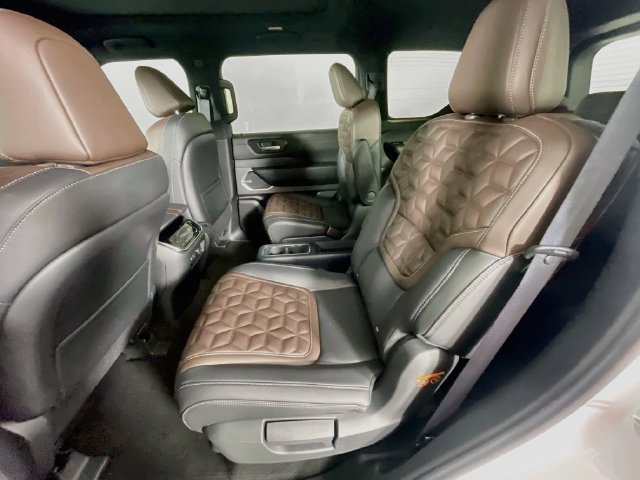 New 2026 Nissan Armada Platinum Reserve AWD/4WD image 15