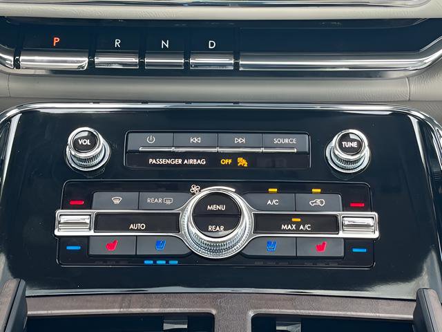 Used 2021 Lincoln Navigator L Reserve w/ Luxury Package image 30