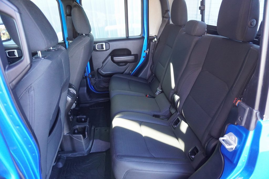 Used 2021 Jeep Gladiator Willys image 25