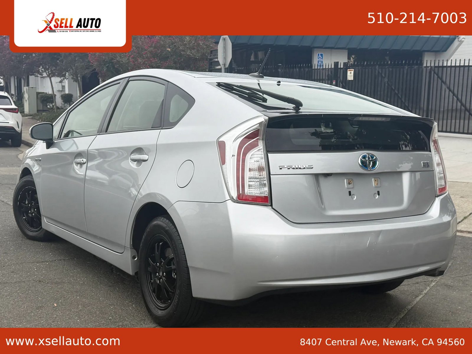 Used 2013 Toyota Prius Three FWD image 6