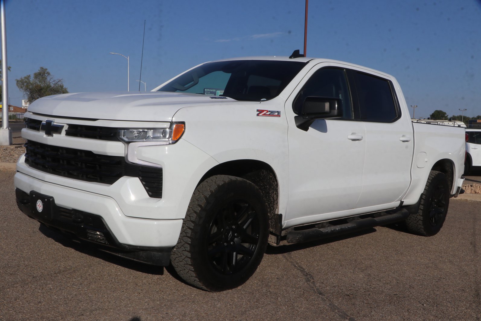 Used 2024 Chevrolet Silverado 1500 RST w/ Convenience Package II AWD/4WD image 3