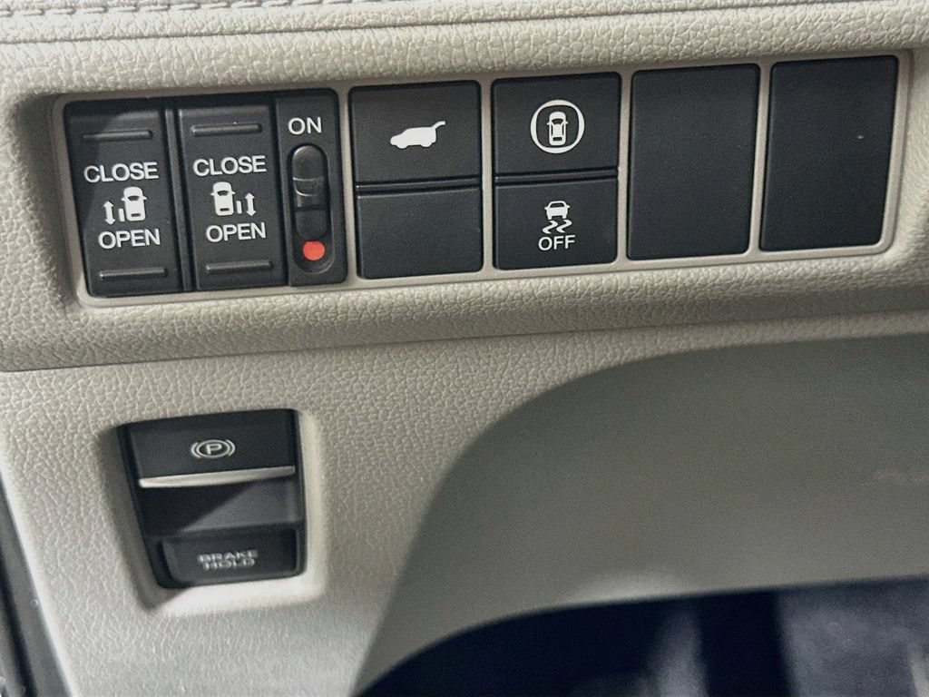 Used 2021 Honda Odyssey EX-L image 25