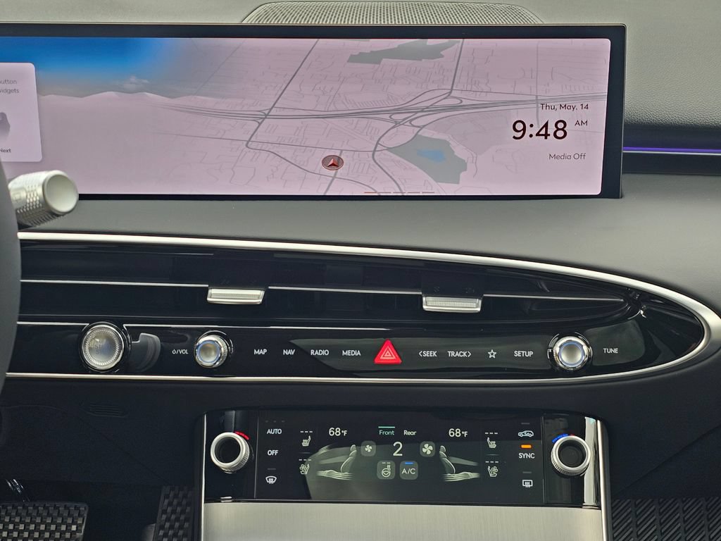 New 2026 Genesis GV70 2.5T Advanced AWD/4WD image 12
