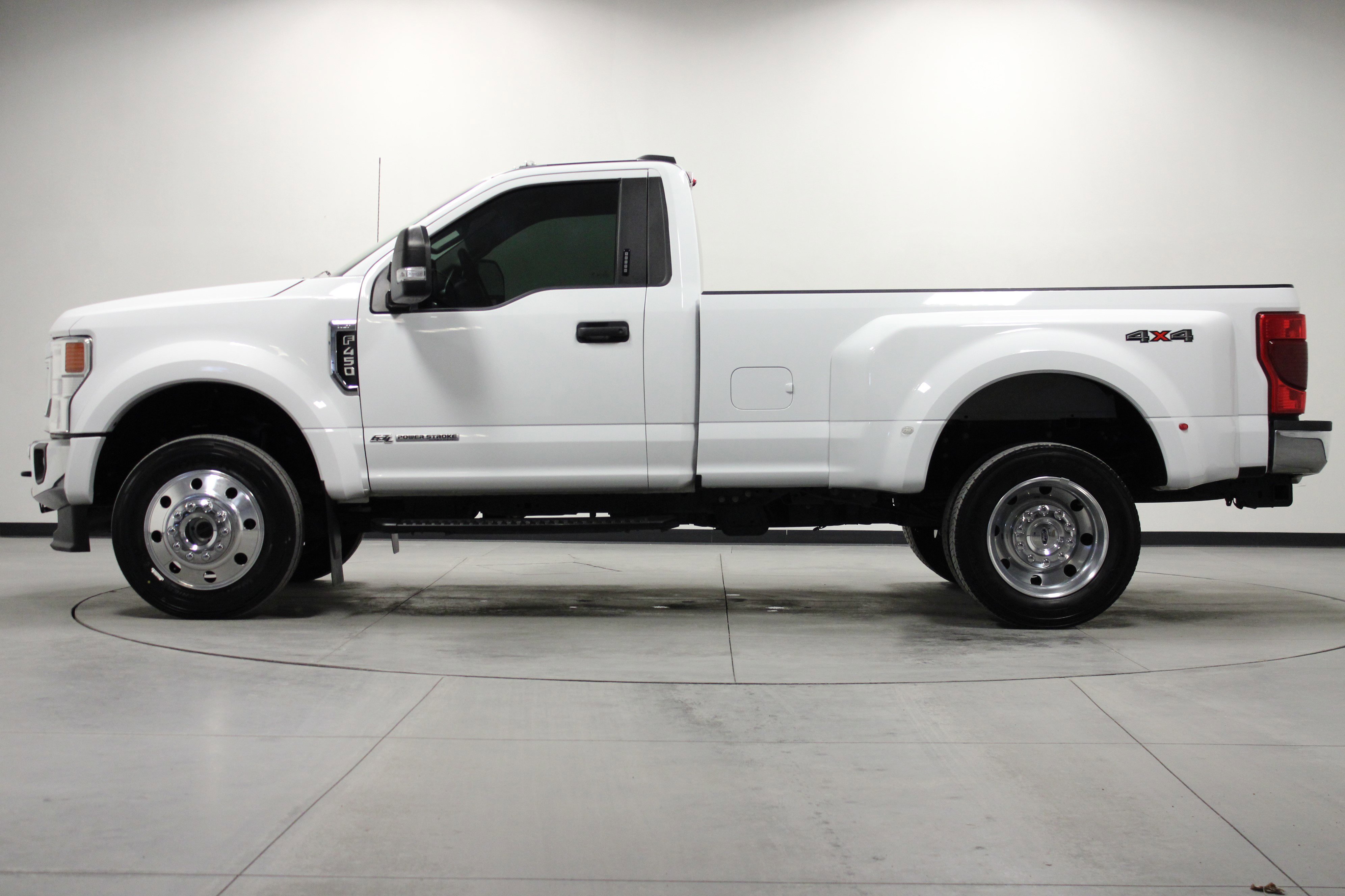 Used 2022 Ford F450 XLT w/ XLT Value Package image 7