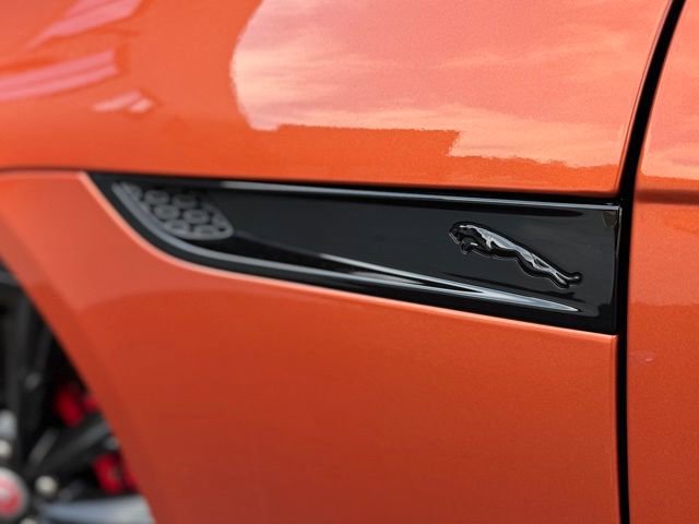 Used 2022 Jaguar F-TYPE R image 29