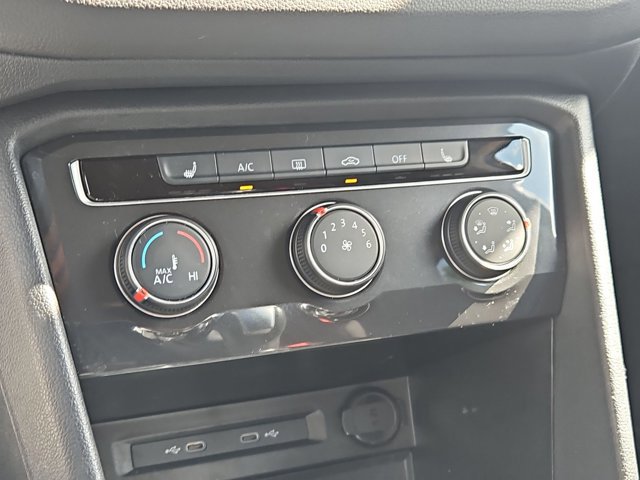 Used 2024 Volkswagen Tiguan S image 15