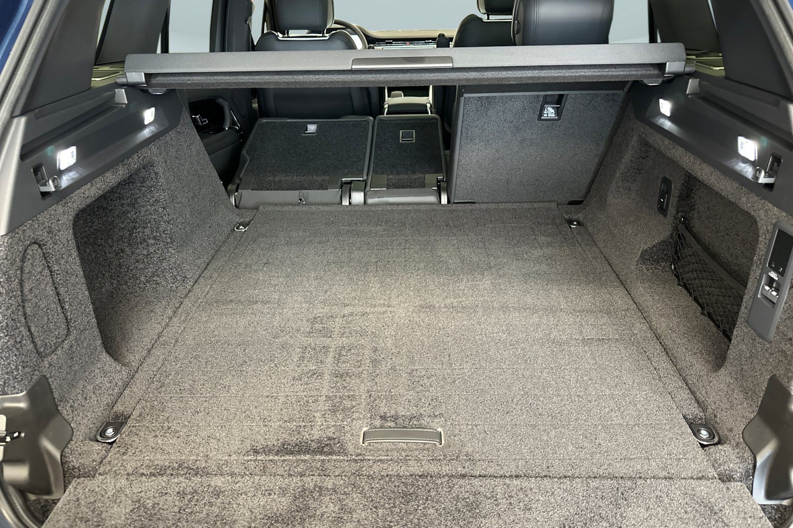 New 2026 Land Rover Range Rover SE AWD/4WD image 24