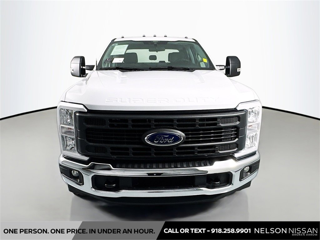 Used 2024 Ford F250 XL w/ XL Off-Road Package image 2