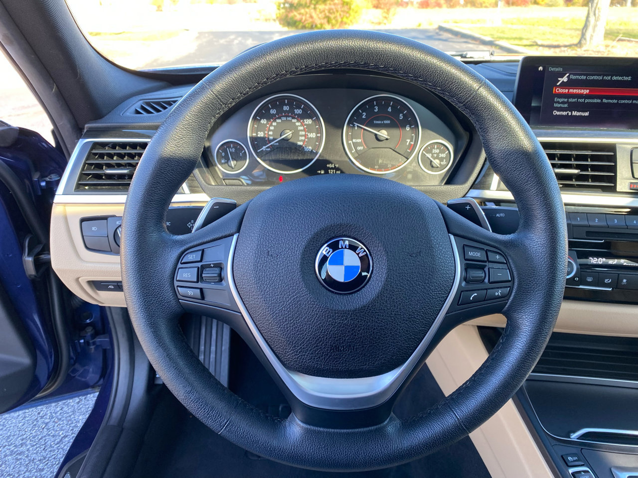 Used 2018 BMW 330i xDrive 330i xDrive SULEV Sedan w/ Premium Package image 29