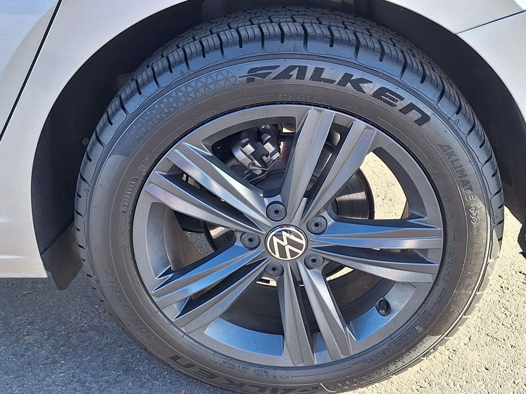 Used 2022 Volkswagen Jetta SE image 28