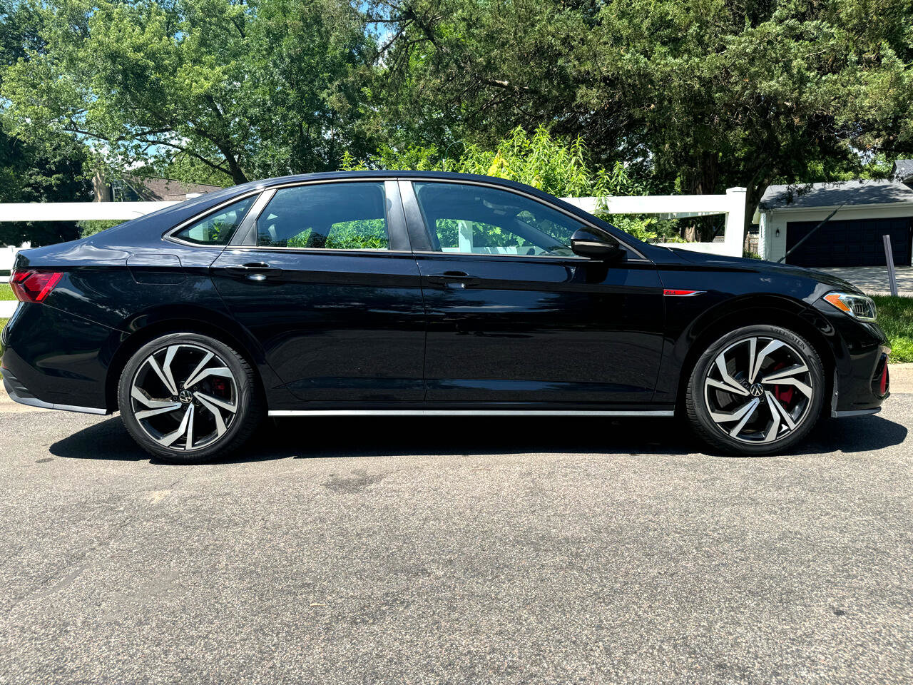 Used 2022 Volkswagen Jetta GLI Autobahn image 20