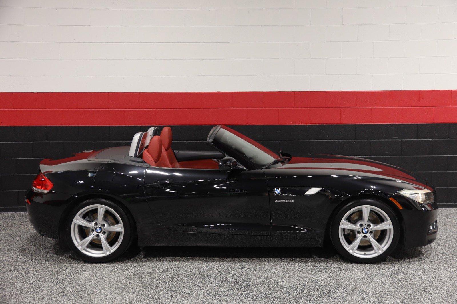 Used 2012 BMW Z4 sDrive28i w/ M Sport Pkg image 7