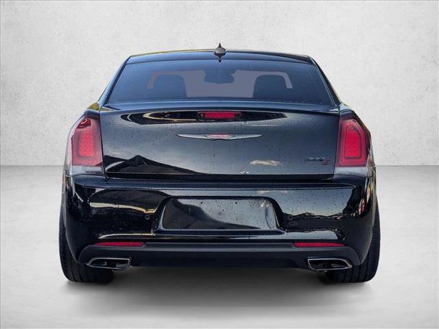 Used 2021 Chrysler 300 S image 7