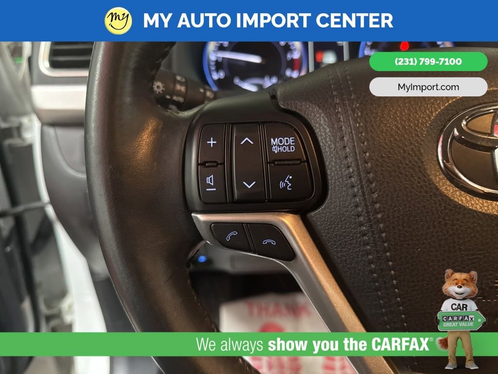 Used 2017 Toyota Highlander XLE image 16