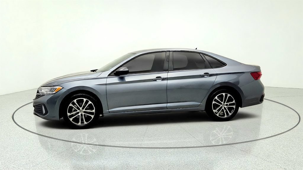 Used 2024 Volkswagen Jetta Sport FWD image 8