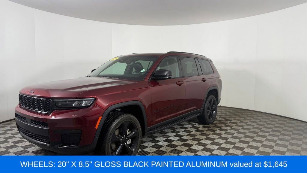 Used 2024 Jeep Grand Cherokee L Altitude AWD/4WD image 3