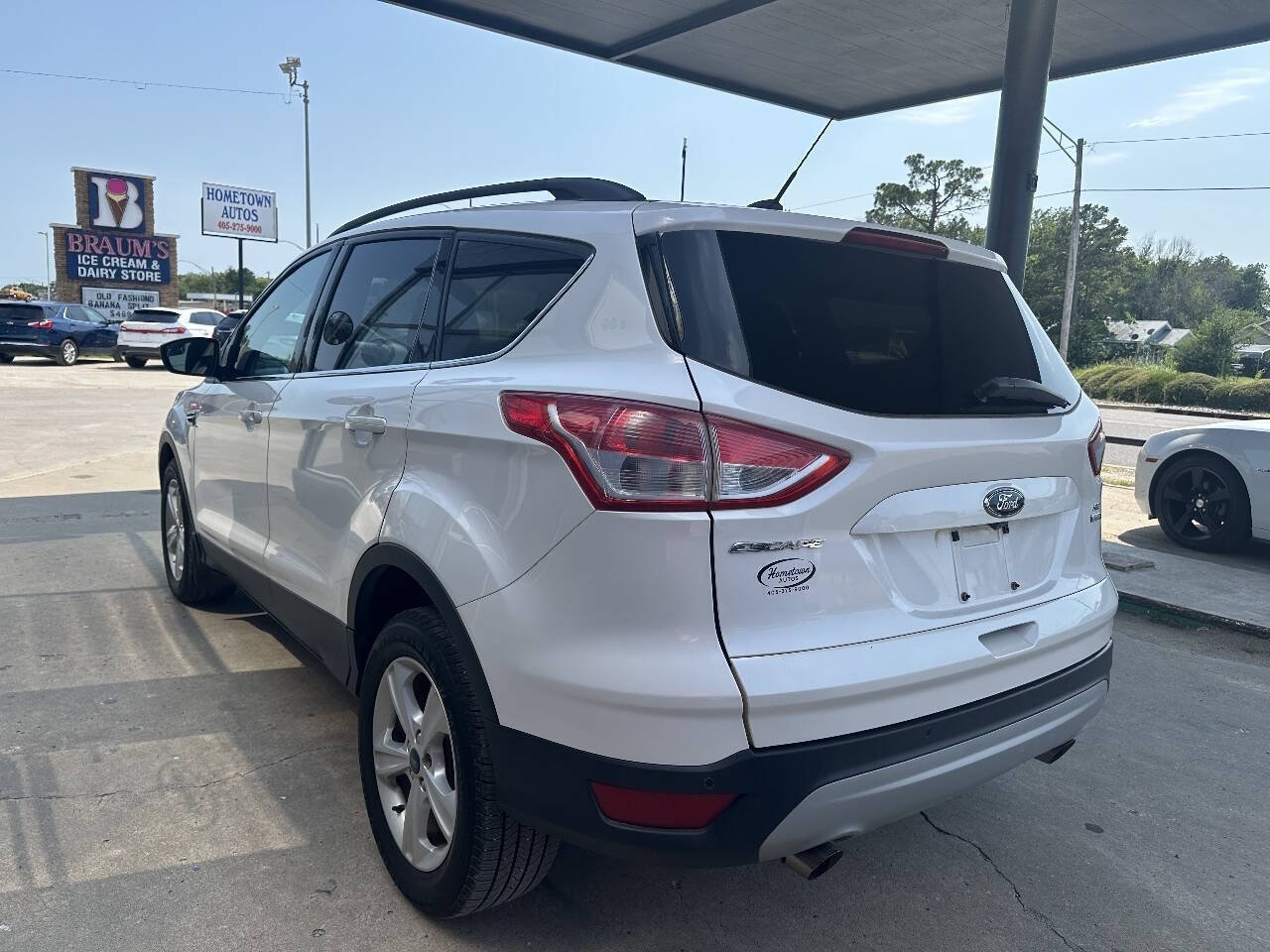 Used 2015 Ford Escape SE w/ Equipment Group 201A AWD/4WD image 6
