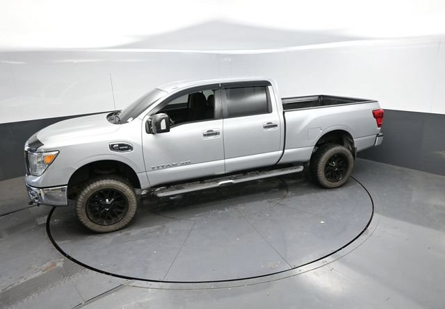 Used 2016 Nissan Titan XD AWD/4WD image 43