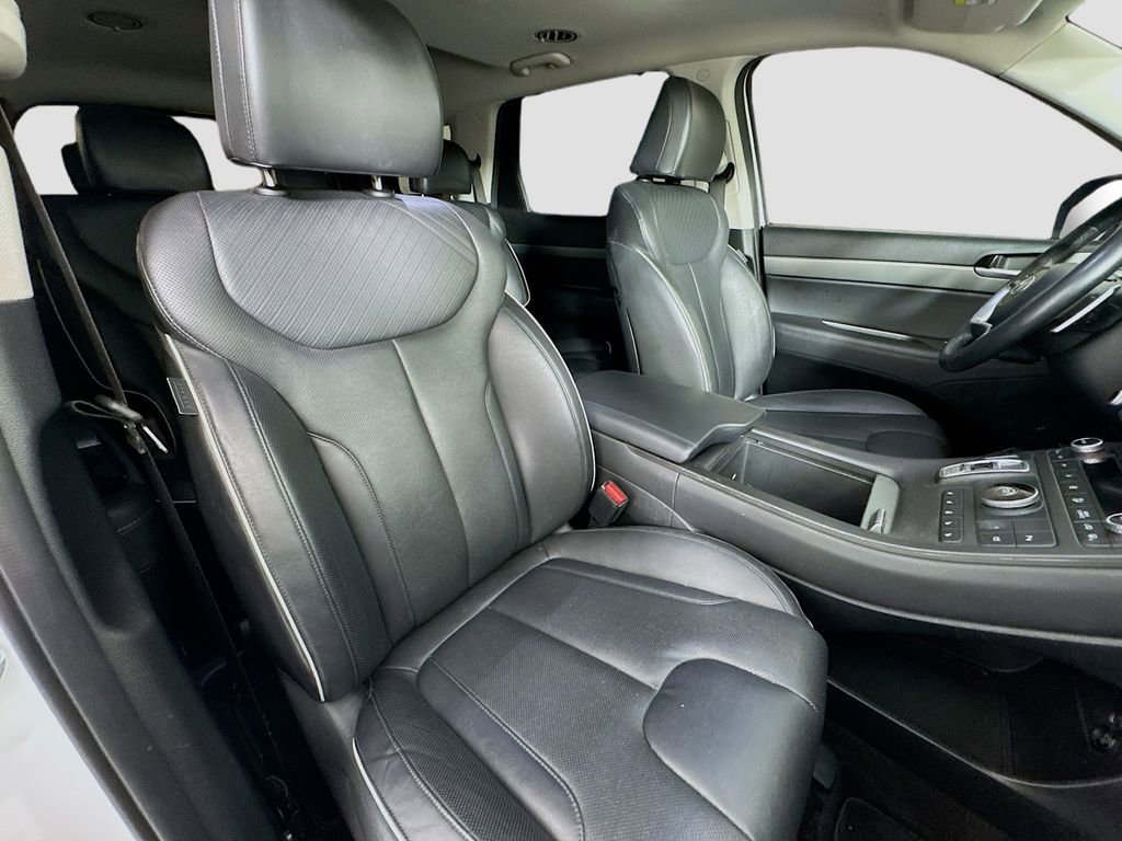 Used 2023 Hyundai Palisade SEL w/ Premium Package FWD image 32