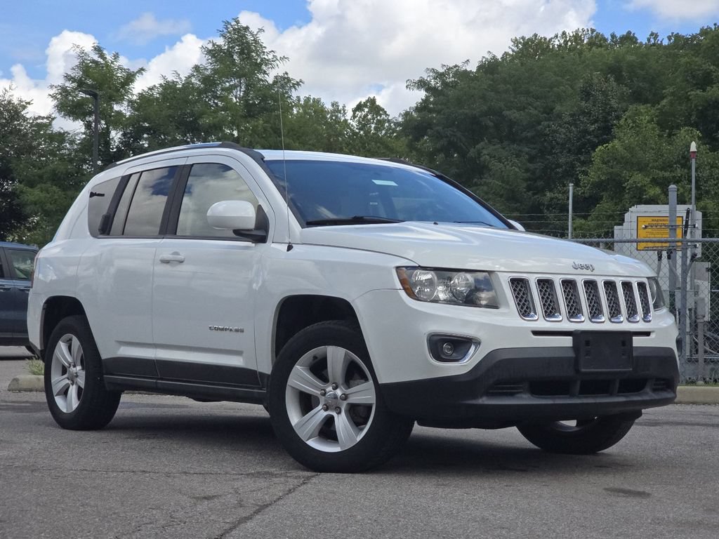 Used 2015 Jeep Compass High Altitude AWD/4WD image 1