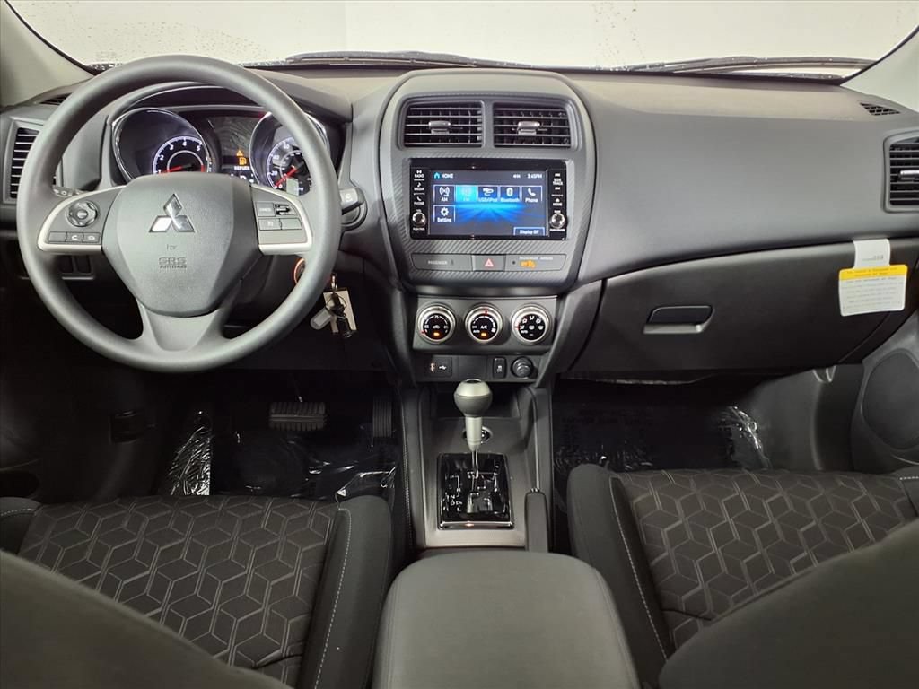 Used 2025 Mitsubishi Outlander Sport ES AWD/4WD image 12