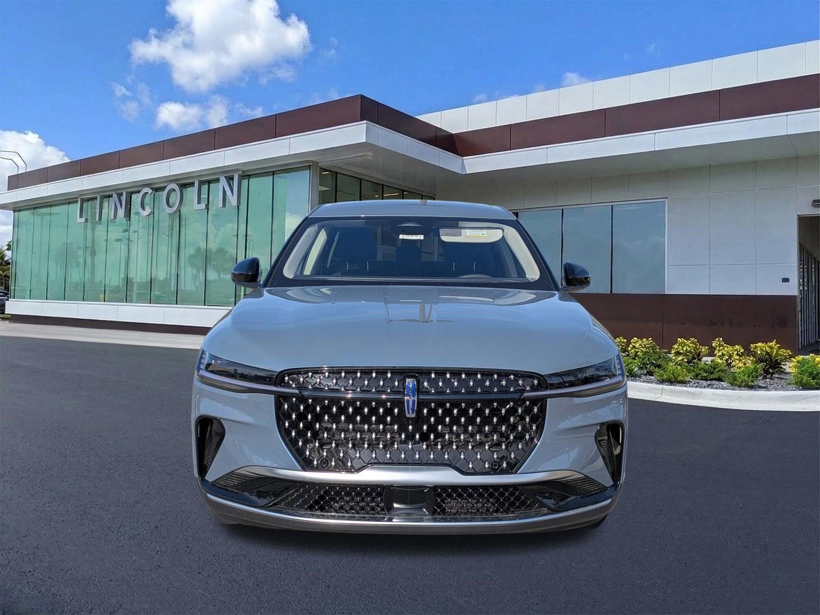 New 2026 Lincoln Nautilus Premier image 10