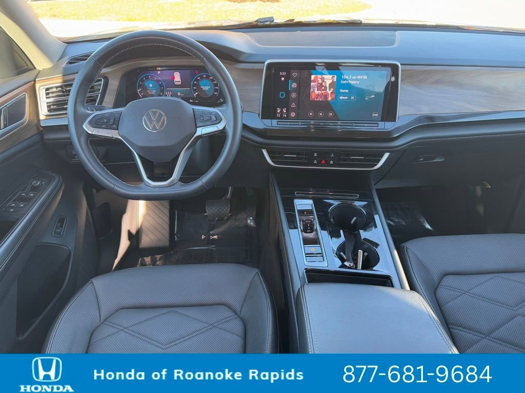 Used 2024 Volkswagen Atlas SE image 4