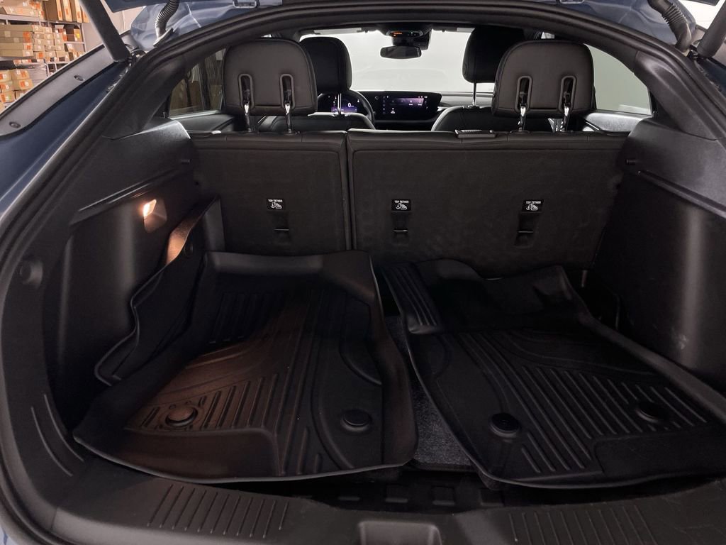 Used 2025 Buick Envista Sport Touring w/ Convenience II Package image 24