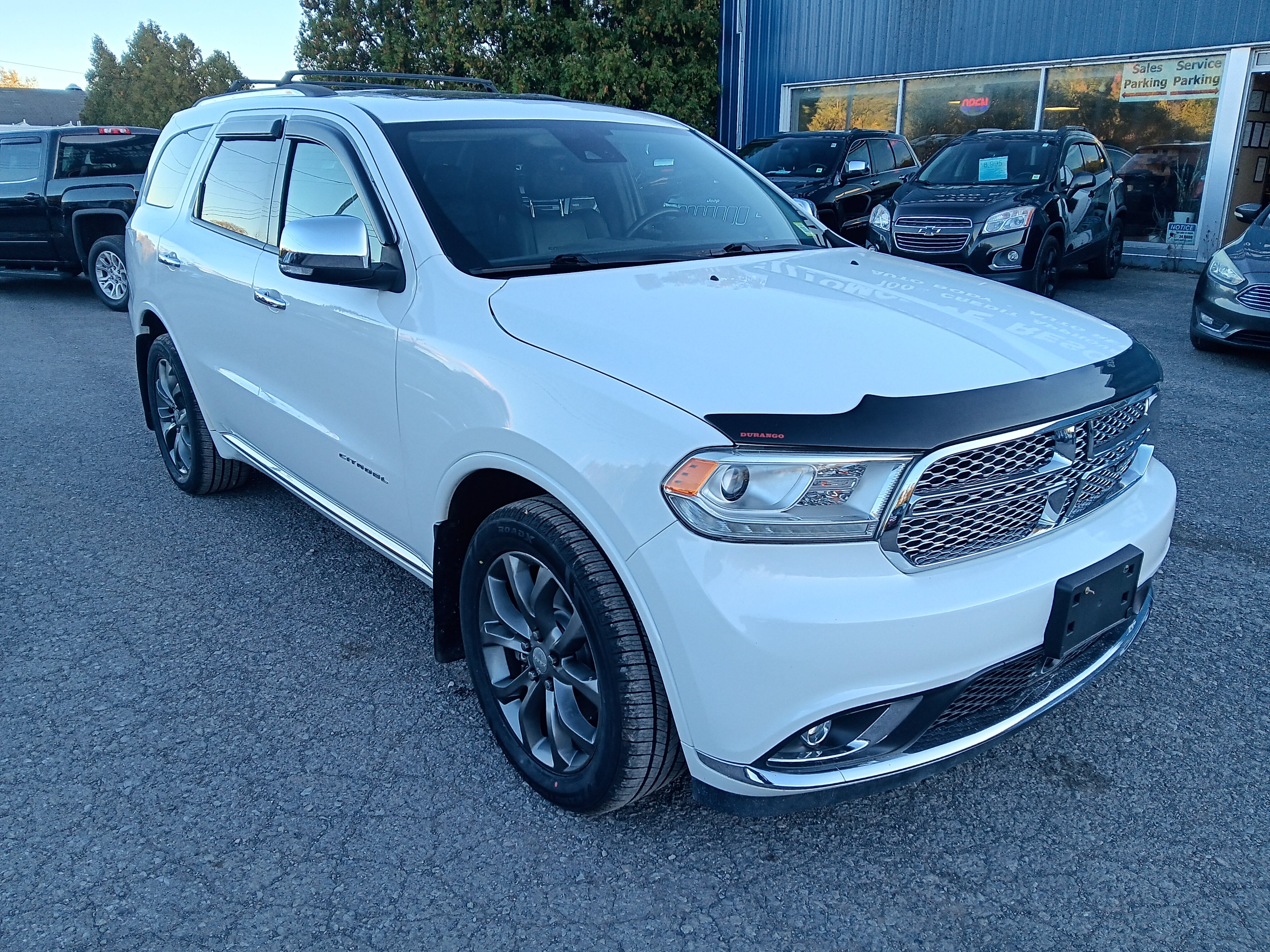 Used 2017 Dodge Durango Citadel w/ Technology Group AWD/4WD image 7