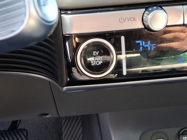 Used 2024 Hyundai Ioniq 5 SEL image 26