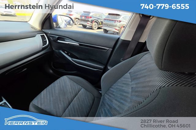 Used 2024 Kia Seltos LX AWD/4WD image 11
