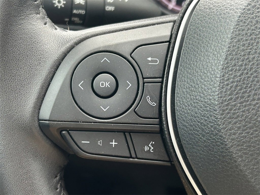 Used 2024 Toyota RAV4 XLE Premium image 35