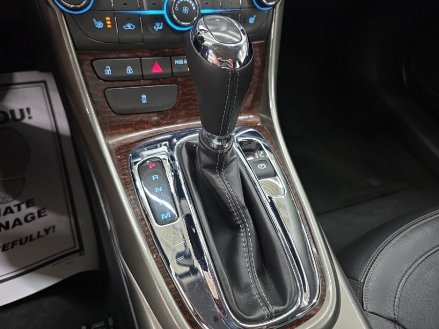 Used 2013 Chevrolet Malibu LTZ FWD image 21