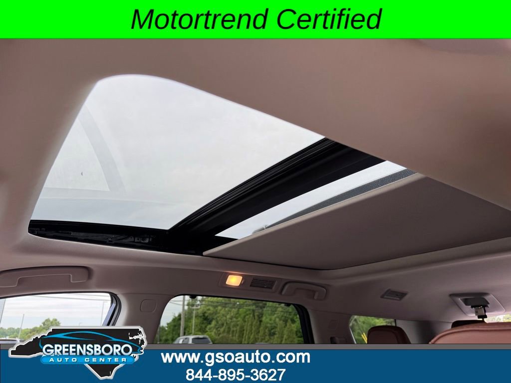 Used 2022 Nissan Pathfinder Platinum w/ Cargo Package AWD/4WD image 20